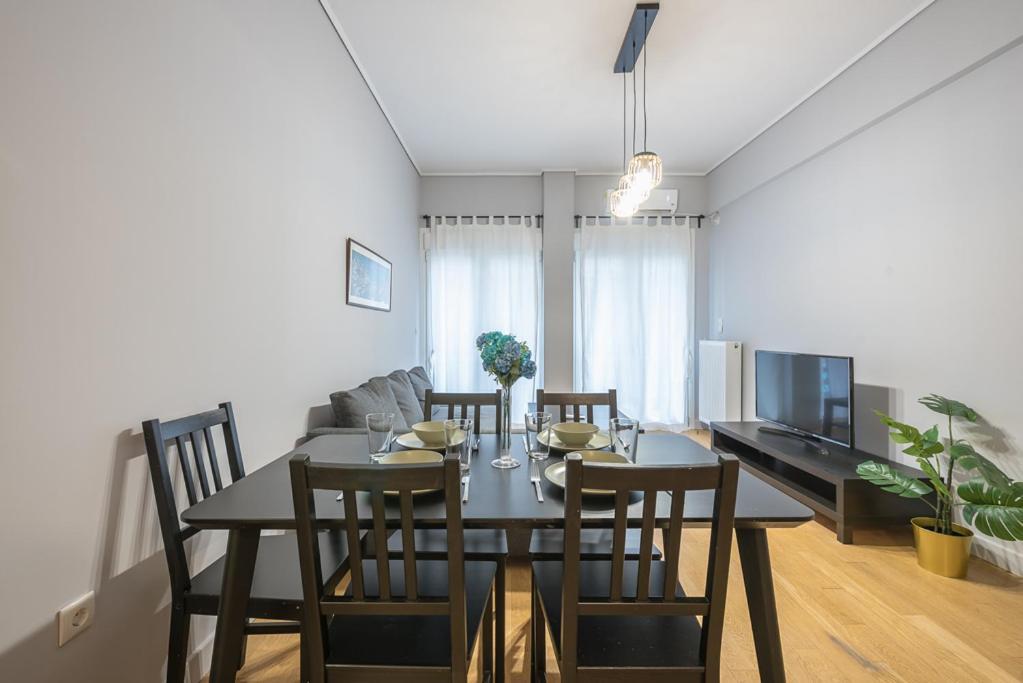 Pame Rentals - 2Bd & 2Ba Home, 4 Min To Acropolis Ateny Zewnętrze zdjęcie